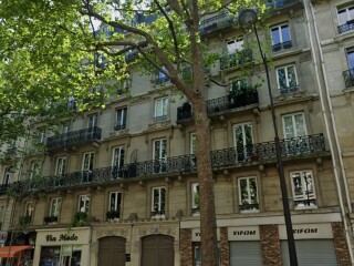 Appartement familial à rénover au pied de la place Léon Blum - Vendu FEVRIER 2023