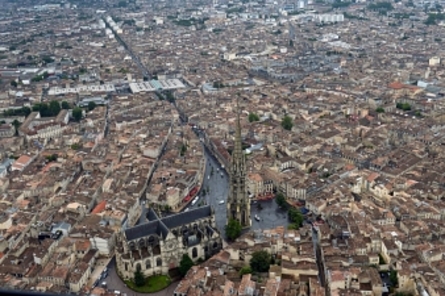 LE PRIX DES MAISONS ANCIENNES CONTINUE DE S'ENVOLER